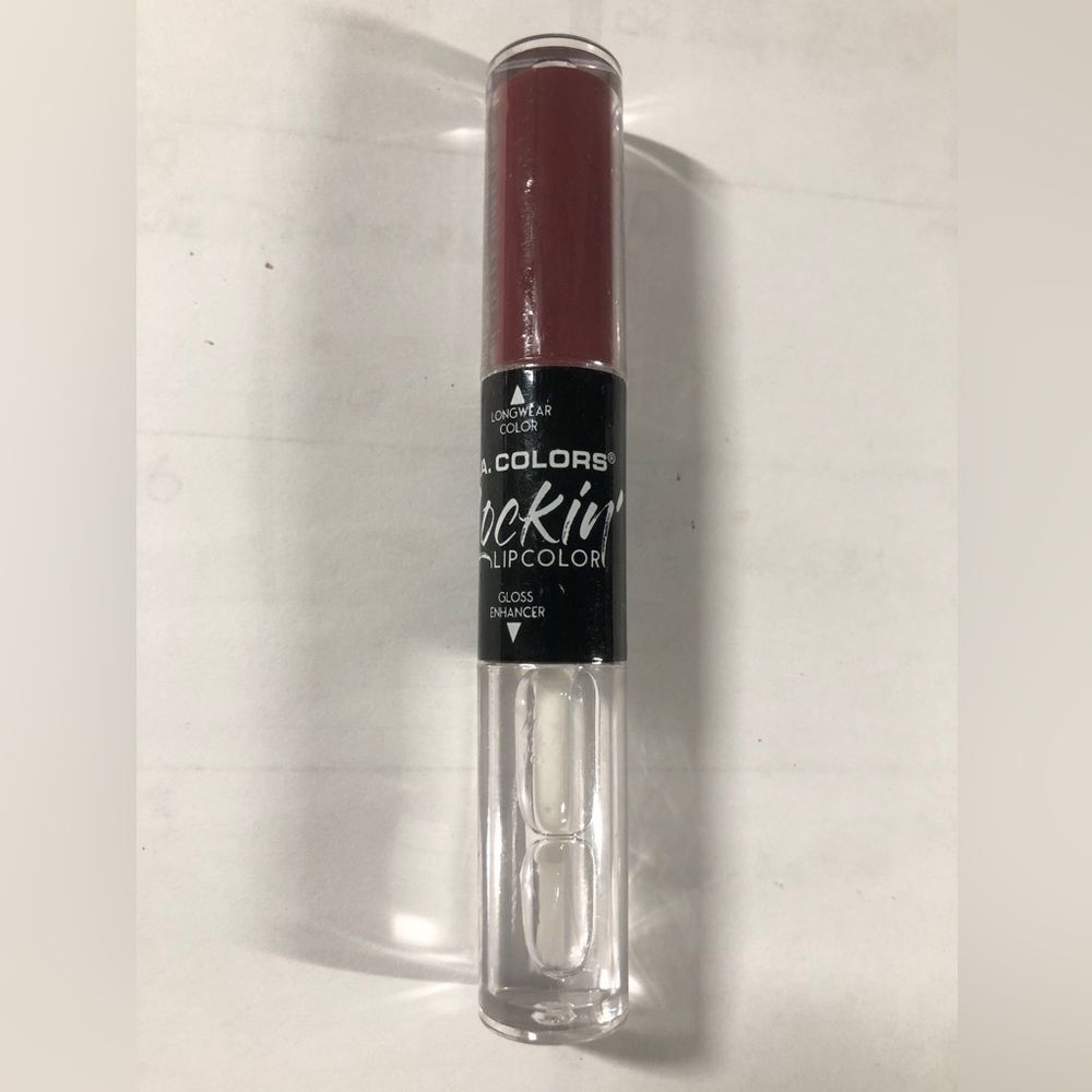 L.A. Colors Lockin’ Lip Color CLG 374 Goth Chic NEW Sealed